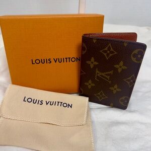 Louis Vuitton Brown Monogram card holder